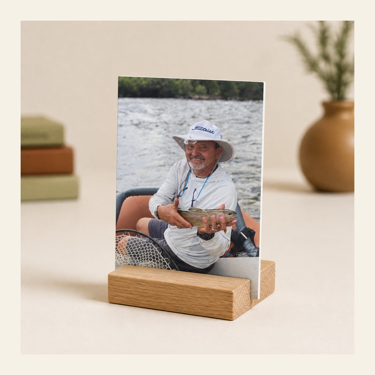 TrophyPic Shelf Stand